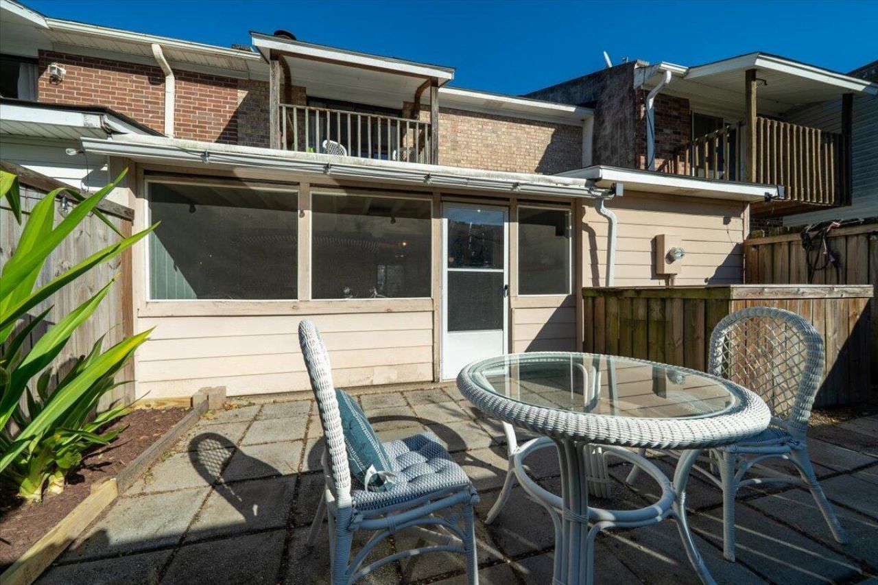 958 Fowler Court Photo 15