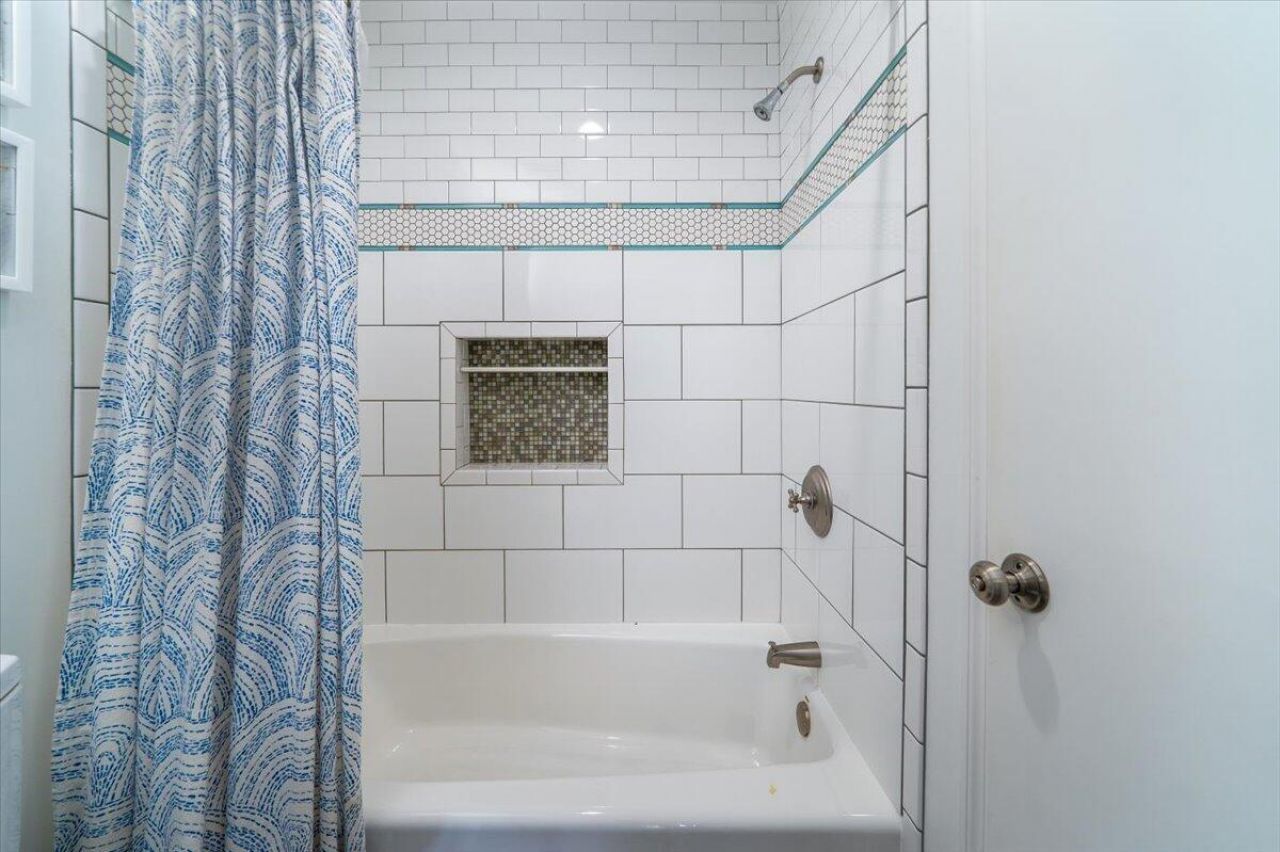 958 Fowler Court Photo 21