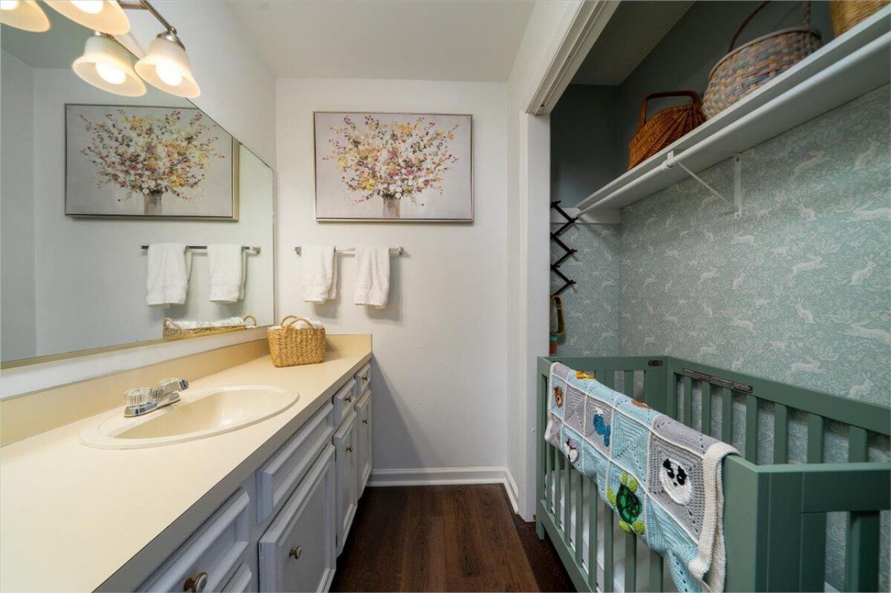 958 Fowler Court Photo 24