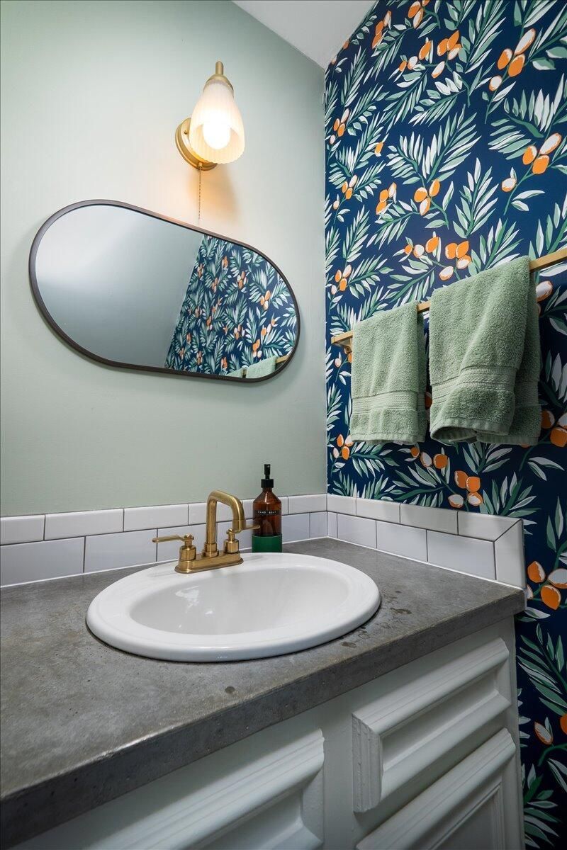 958 Fowler Court Photo 9