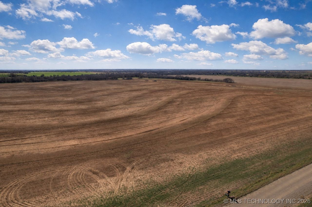 0001 E 320, Red Rock, OK 74651 Main Photo