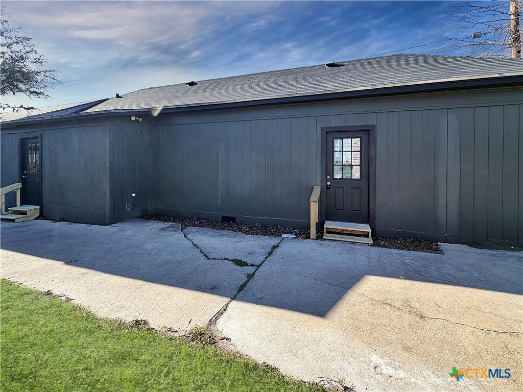 1113 W Downs Avenue, Temple, TX 76504 Main Photo