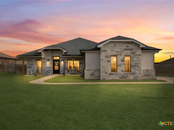 8107 Green Hill Drive, Salado, TX 76571