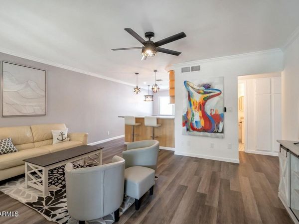 721 E MONTEBELLO Avenue, Unit 225, Phoenix, AZ 85014