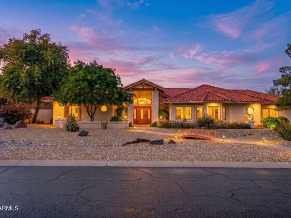 5608 W Soft Wind Drive, Glendale, AZ 85310