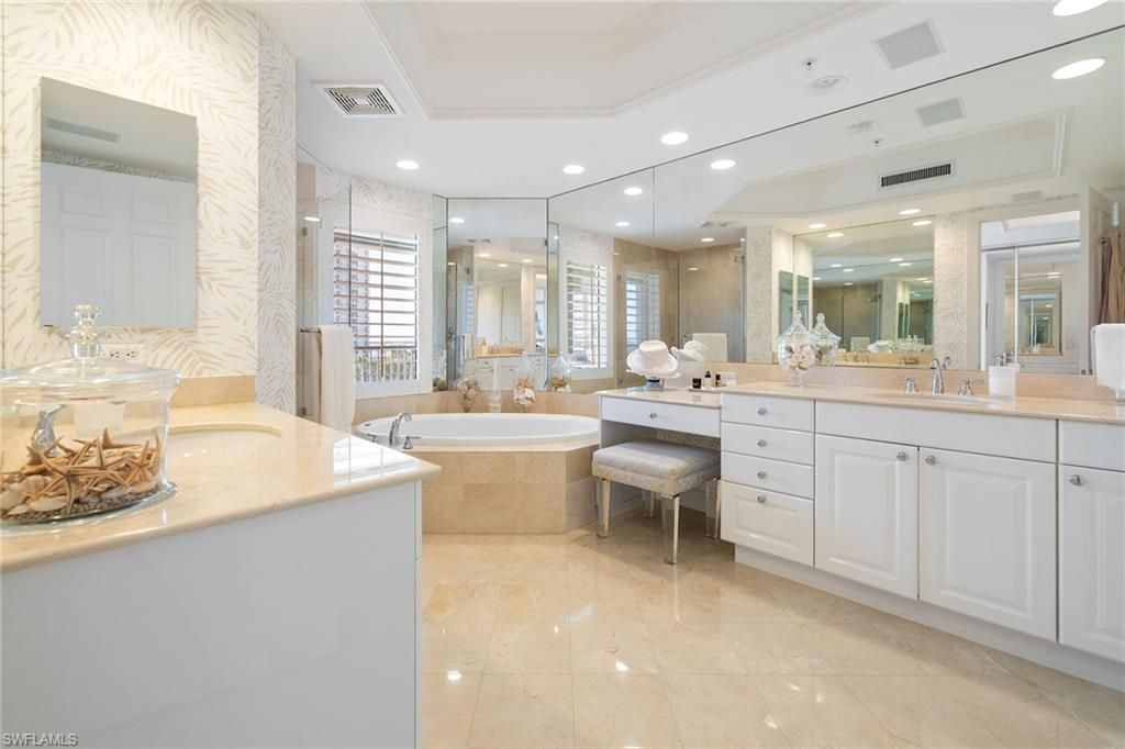 4875 Pelican Colony Blvd, Unit 604, Bonita Springs, FL 34134 Photo