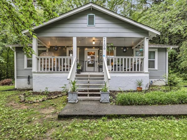 2106 Tunnel Boulevard, Chattanooga, TN 37406