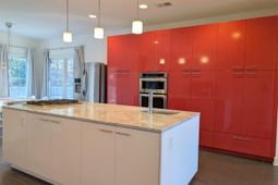 104 Fallen Oak Drive photo 4