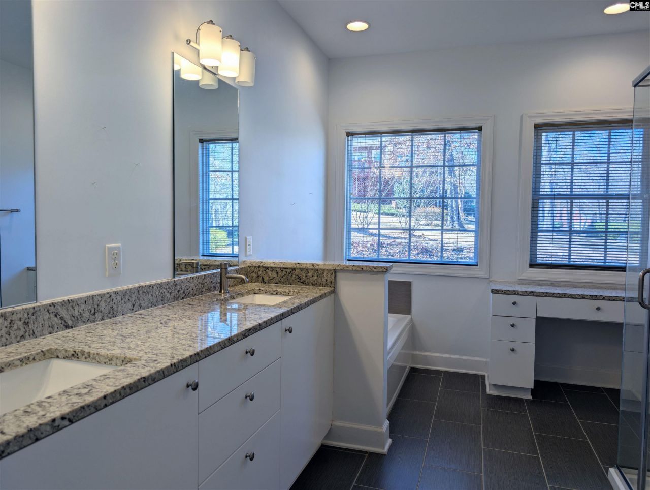 104 Fallen Oak Drive Photo 27