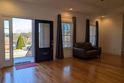 104 Fallen Oak Drive photo 4