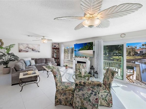 4251 Island CIR, Unit 3, FORT MYERS, FL 33919