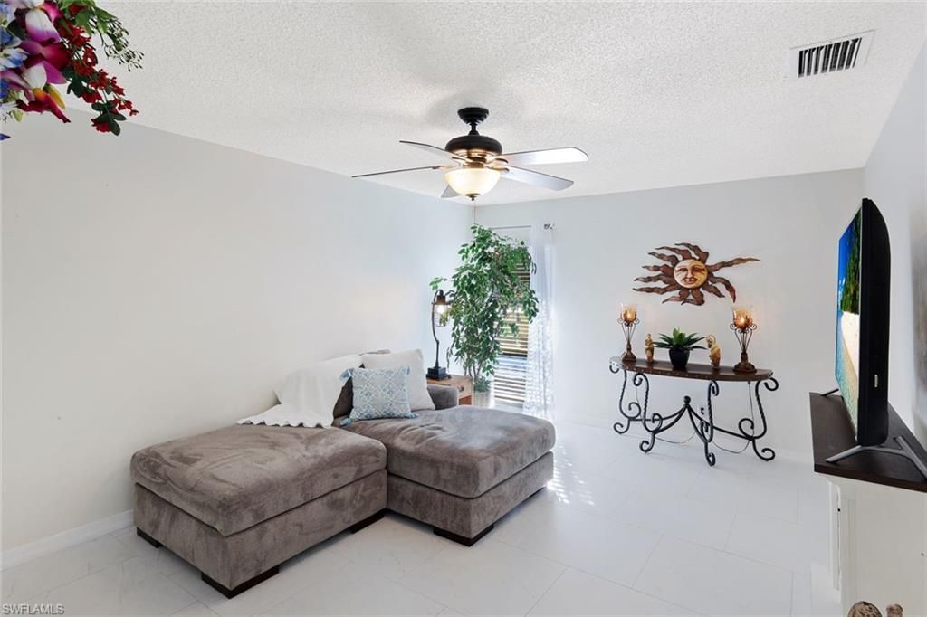 4251 Island Cir, Unit 3, Fort Myers, FL 33919 Photo