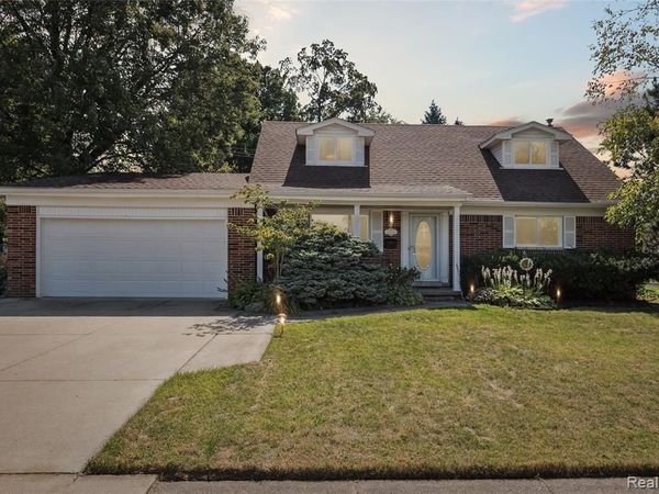 23346 Demley Drive, Clinton Twp, MI 48035