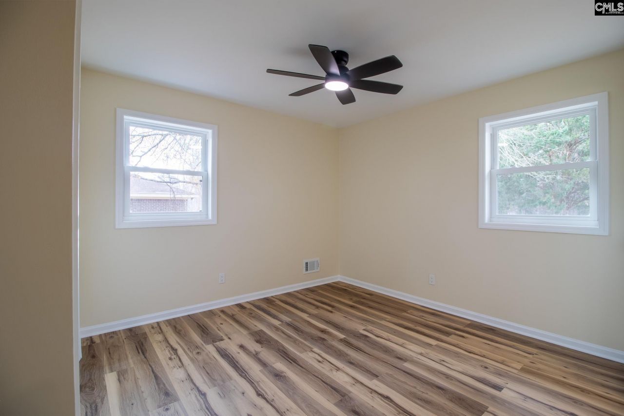 504 Orange Court Photo 14