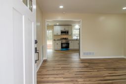 504 Orange Court photo 4