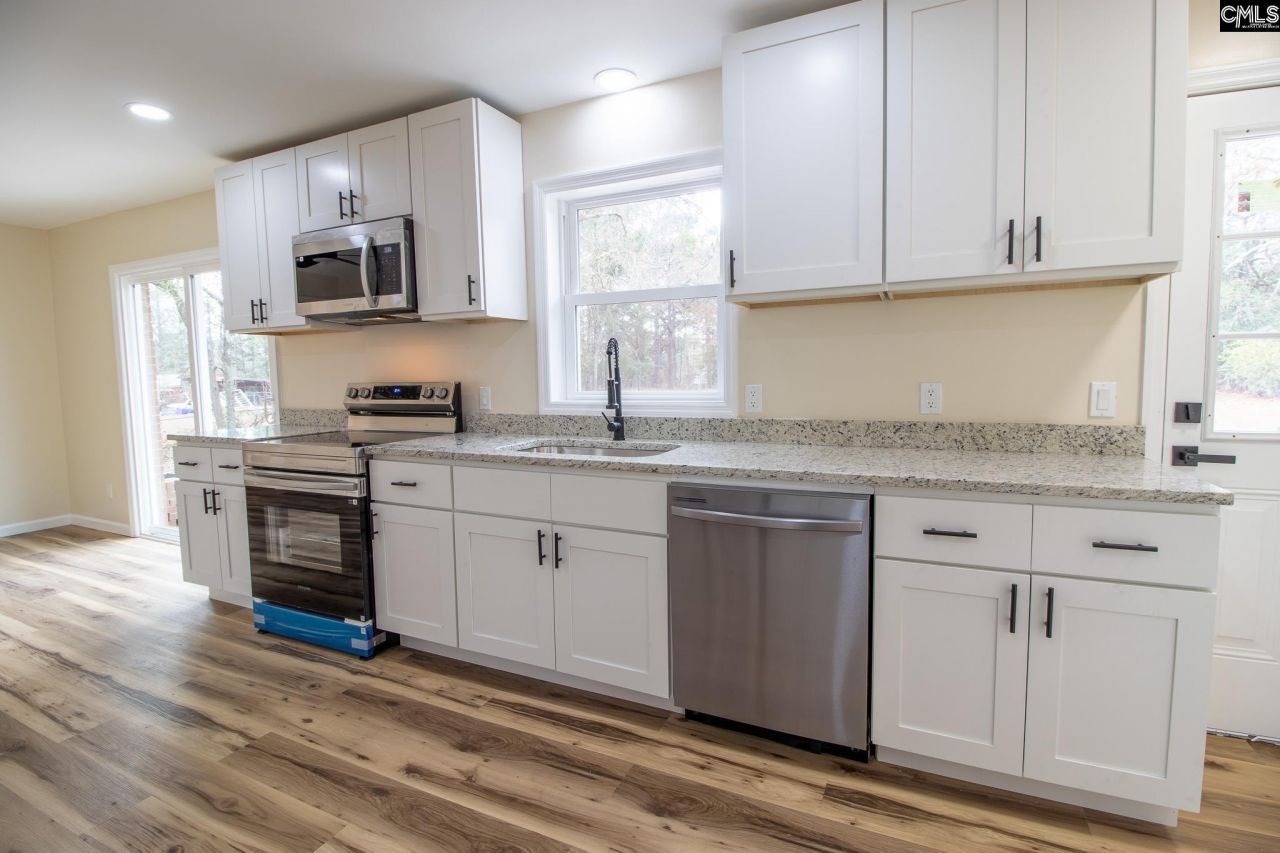 504 Orange Court Photo 7