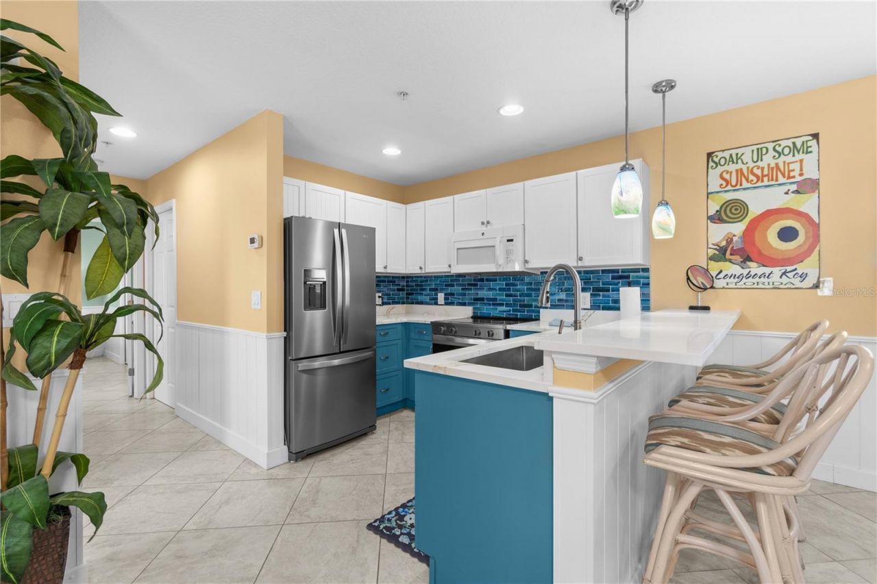 3740 Gulf Of Mexico Drive, Unit 114, Longboat Key, FL 34228 Photo