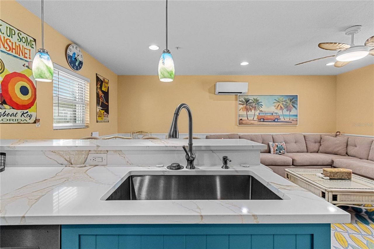 3740 Gulf Of Mexico Drive, Unit 114, Longboat Key, FL 34228 Photo