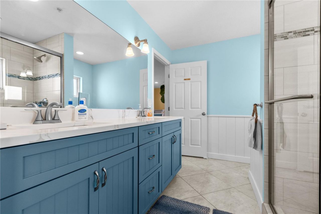 3740 Gulf Of Mexico Drive, Unit 114, Longboat Key, FL 34228 Photo