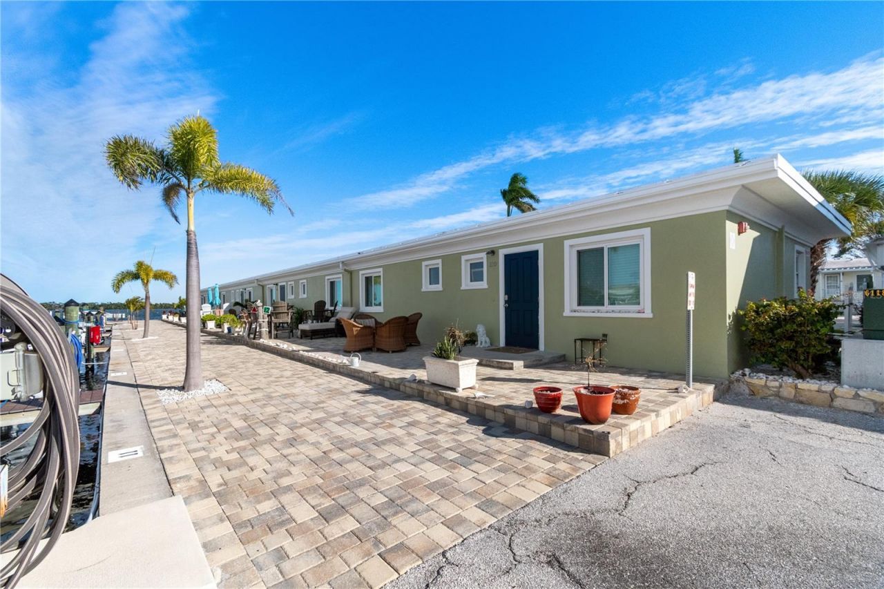 3740 Gulf Of Mexico Drive, Unit 114, Longboat Key, FL 34228 Photo