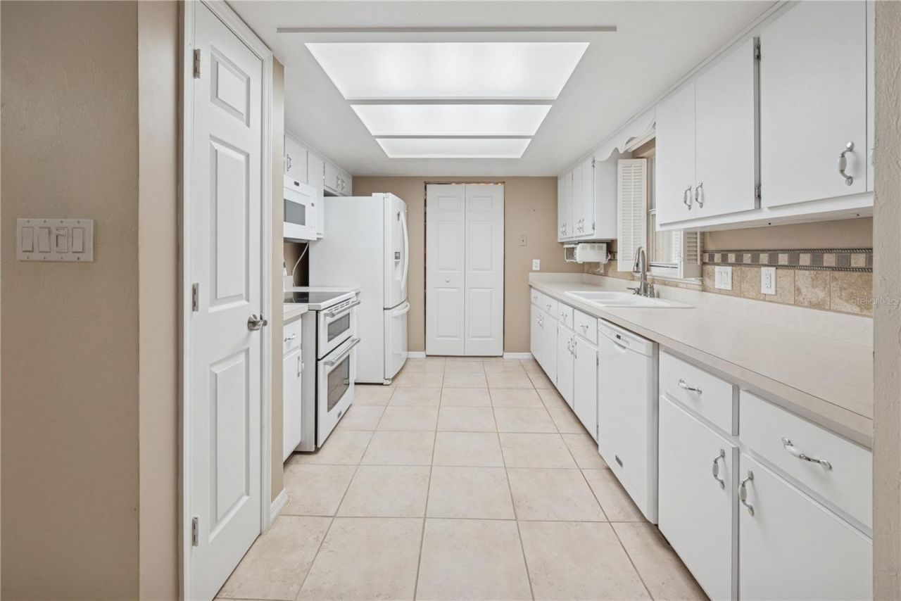 6250 NW 94th Lane, Chiefland, FL 32626 Photo