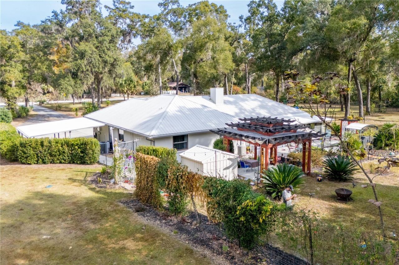 6250 NW 94th Lane, Chiefland, FL 32626 Photo