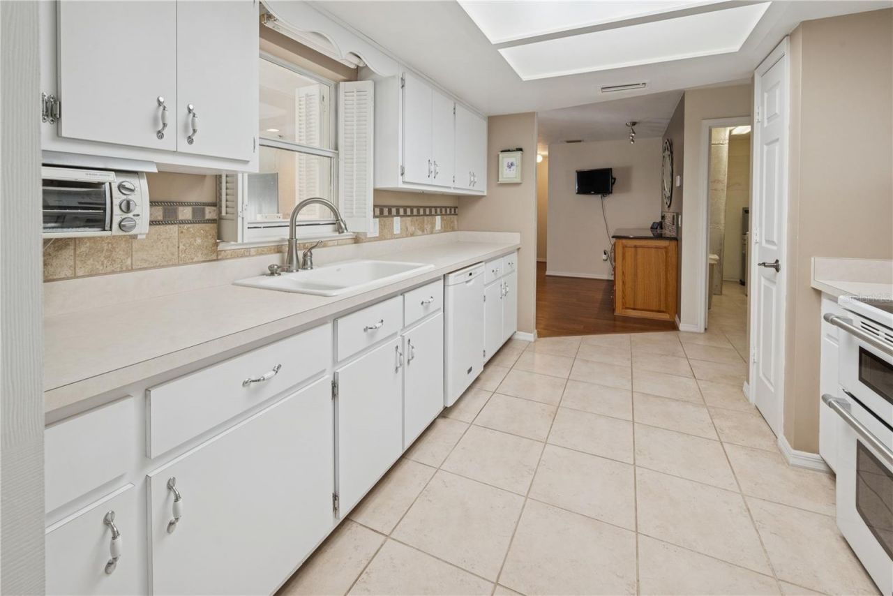 6250 NW 94th Lane, Chiefland, FL 32626 Photo