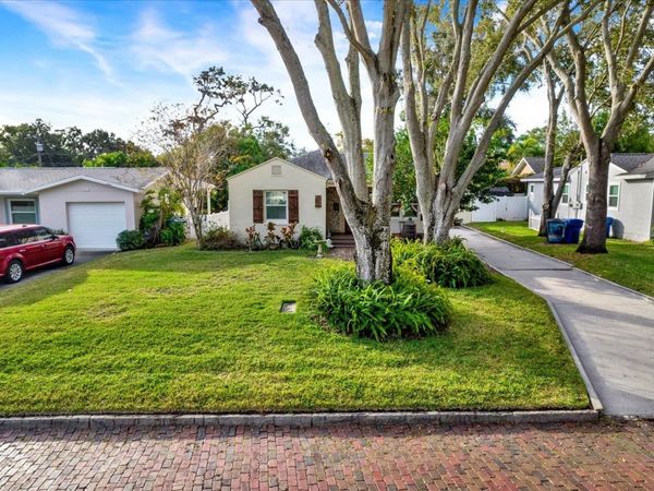 734 37TH AVENUE N, ST PETERSBURG, FL 33704