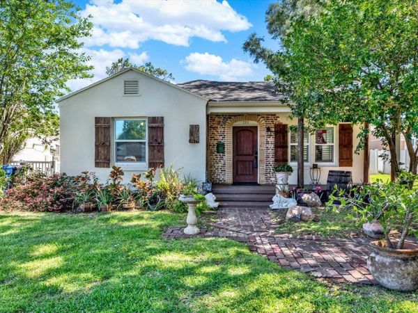 734 37TH AVENUE N, ST PETERSBURG, FL 33704
