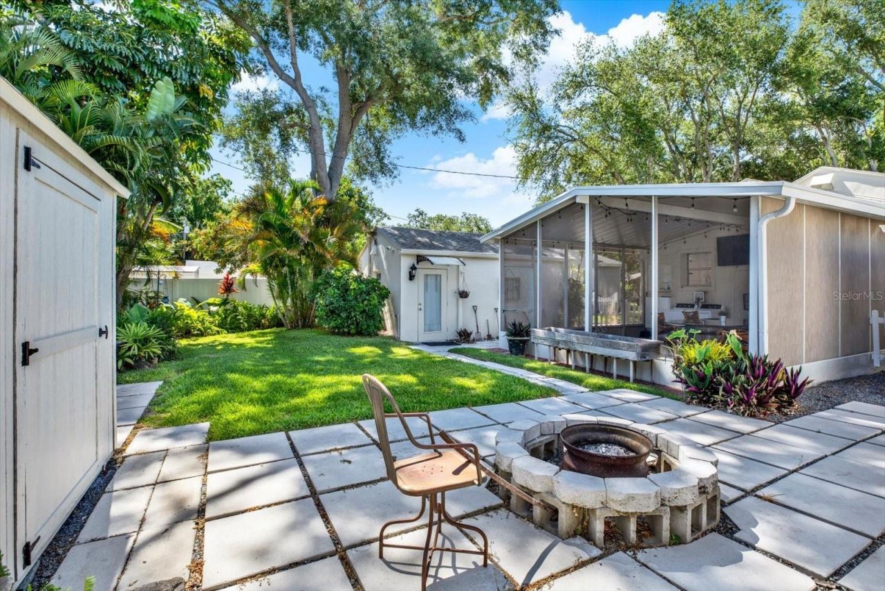 734 37th Avenue N, Saint Petersburg, FL 33704 Photo