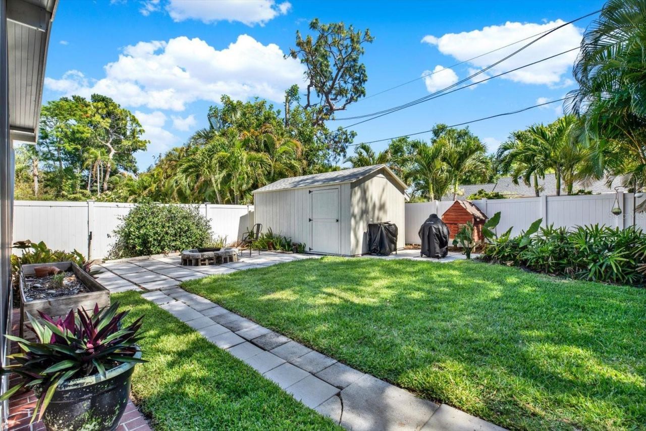 734 37th Avenue N, Saint Petersburg, FL 33704 Photo