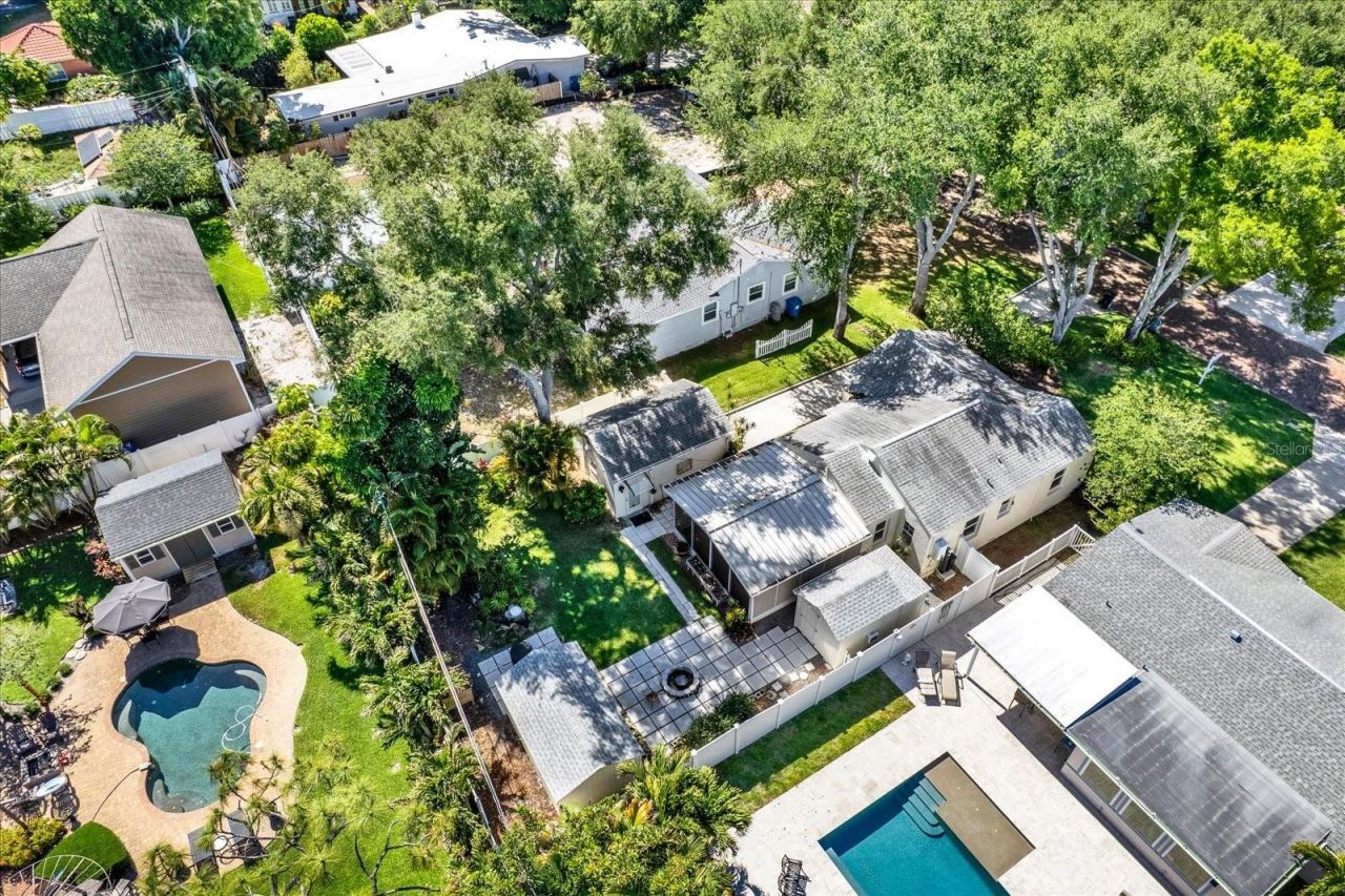 734 37th Avenue N, Saint Petersburg, FL 33704 Photo