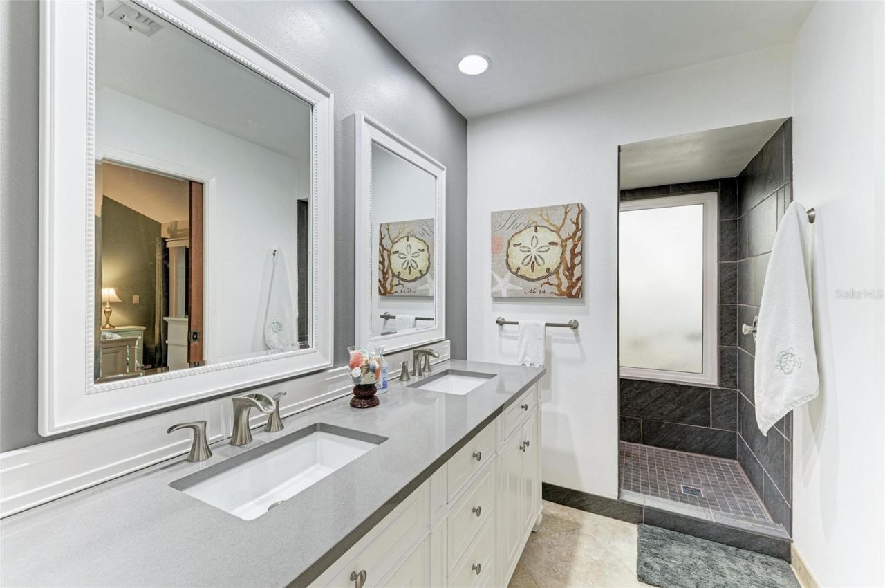 7615 4th Avenue W, Unit 7615, Bradenton, FL 34209 Photo