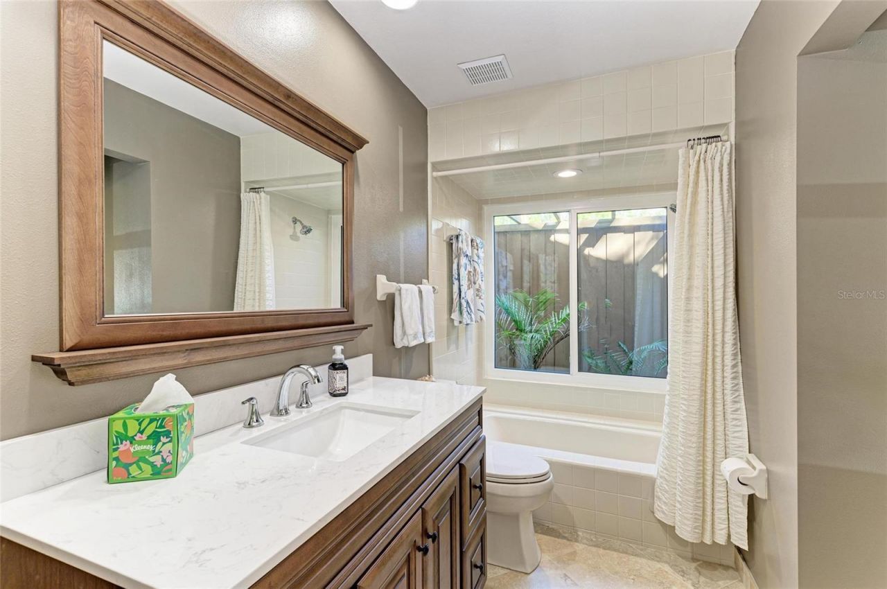 7615 4th Avenue W, Unit 7615, Bradenton, FL 34209 Photo