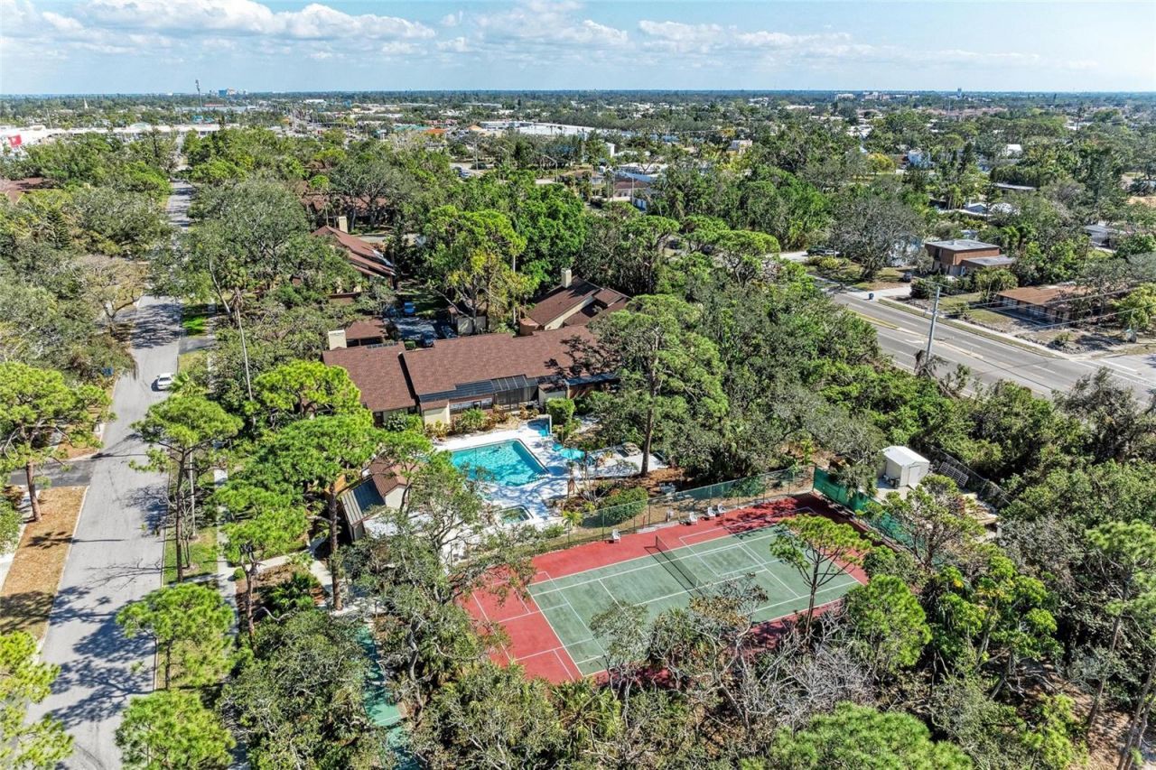 7615 4th Avenue W, Unit 7615, Bradenton, FL 34209 Photo