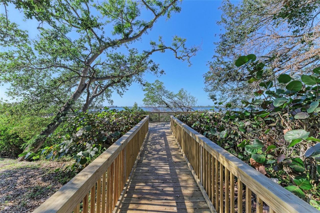 7615 4th Avenue W, Unit 7615, Bradenton, FL 34209 Photo