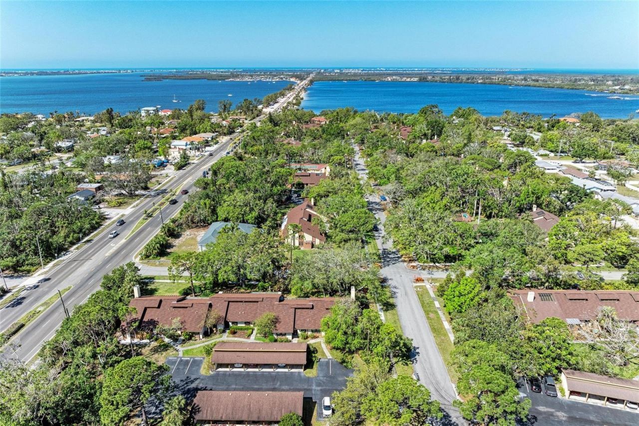 7615 4th Avenue W, Unit 7615, Bradenton, FL 34209 Photo