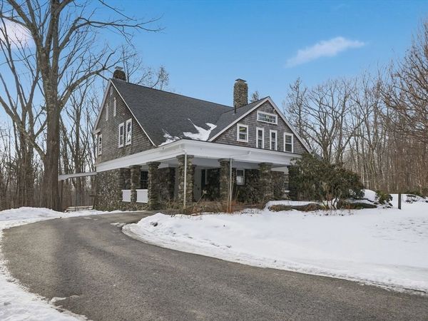 13 Goodnow Road, Princeton, MA 01541
