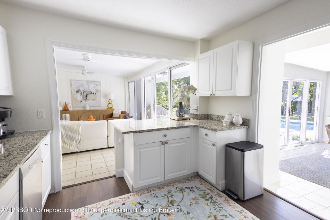 210 Miramar Way, West Palm Beach, FL 33405 Photo