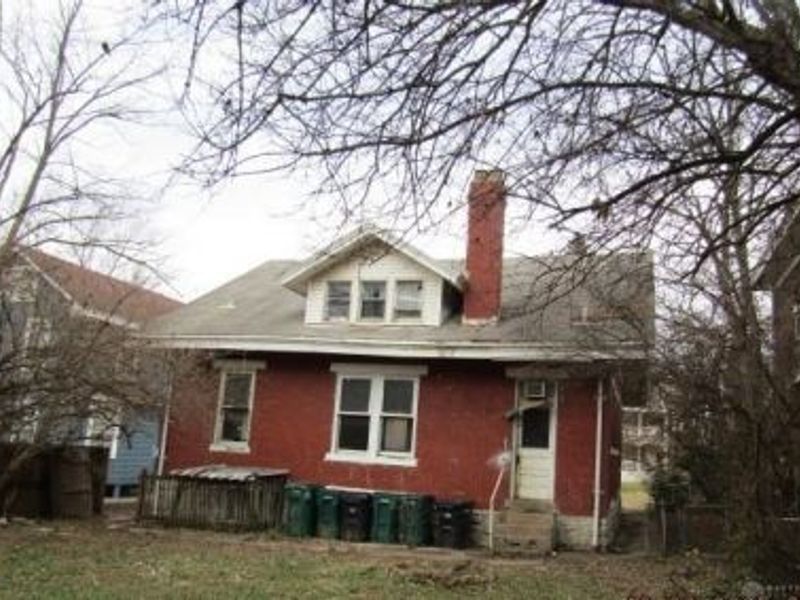 517 Riddle Road, Cincinnati, OH 45220 Photo 2