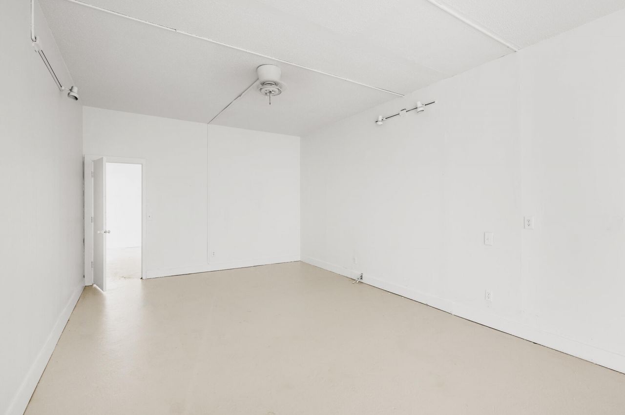 3030 Brownell Avenue Photo 14