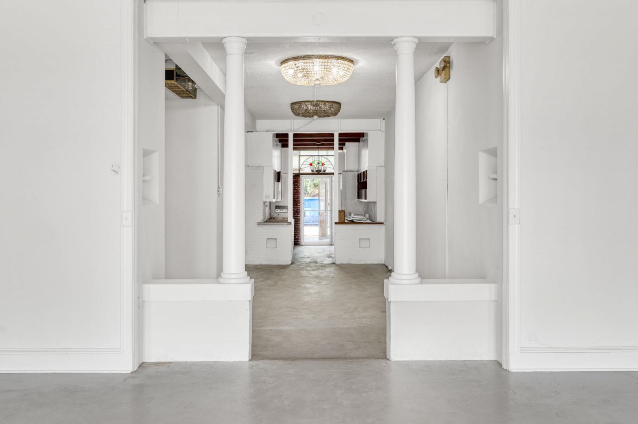 3030 Brownell Avenue Photo 9