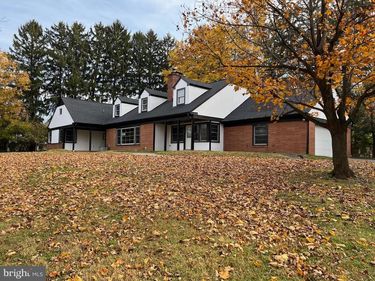 202 MUSEUM ROAD, SHILLINGTON, PA 19607