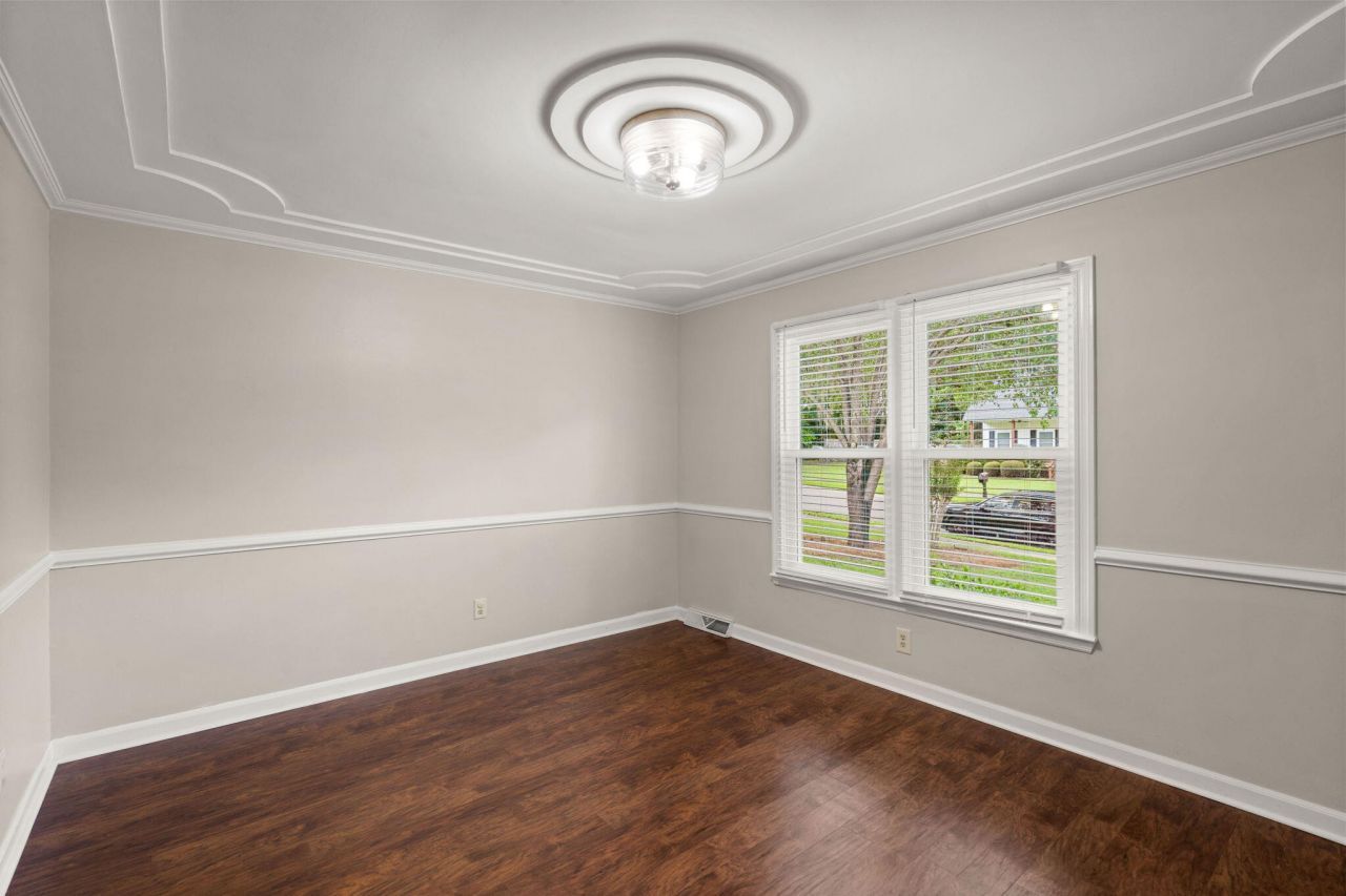 1102 Quenby Lane Photo 16