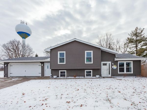 608 7th Street, Maxwell, IA 50161