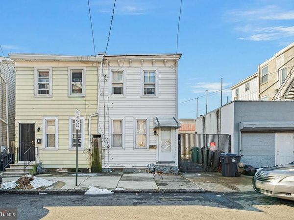 2 LOWER OAK STREET, WILMINGTON, DE 19805