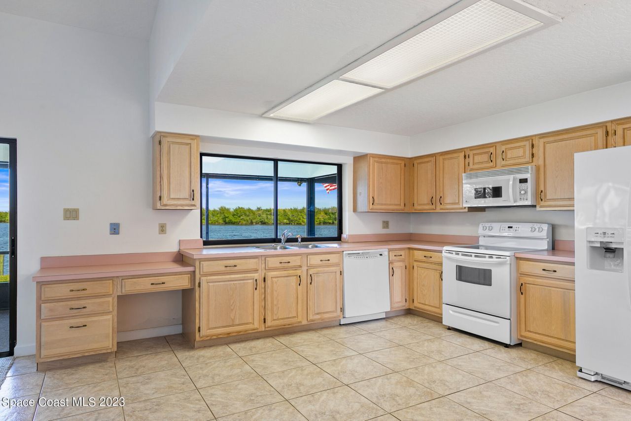 2100 Leeward Lane , Merritt Island, FL 32953 Photo