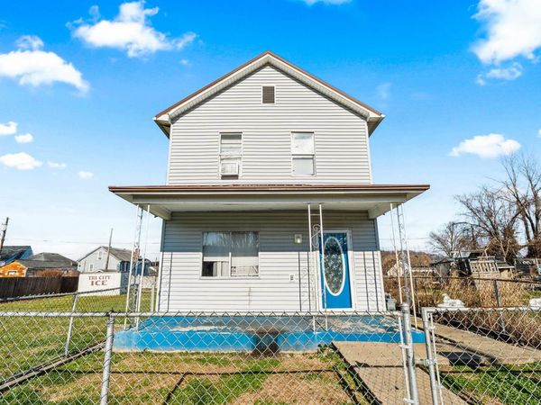 1007 Pine Street, Kenova, WV 25530