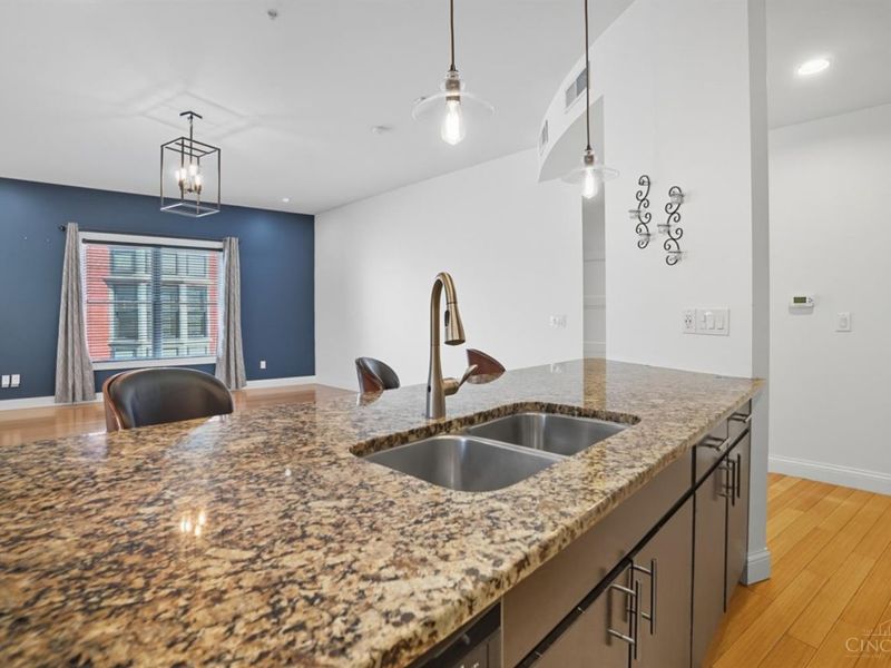 1331 Vine Street, Unit 4, Cincinnati, OH 45202 Photo 35