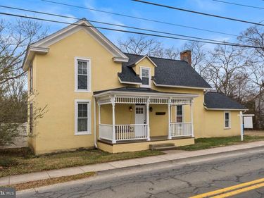 108 W MAIN STREET, REMINGTON, VA 22734